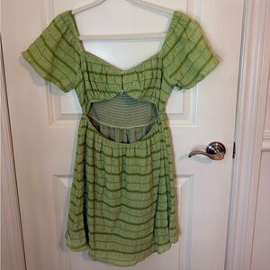 Nectar Clothing Short Sleeve Green Dress